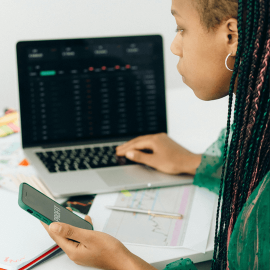 Bitnote Luxmora illustration de l'analyse des performances